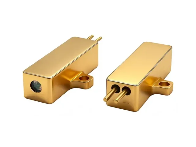 300µJ 1.54µm erbium glass microchip DPSS laser for multi-kilometer rangefinders