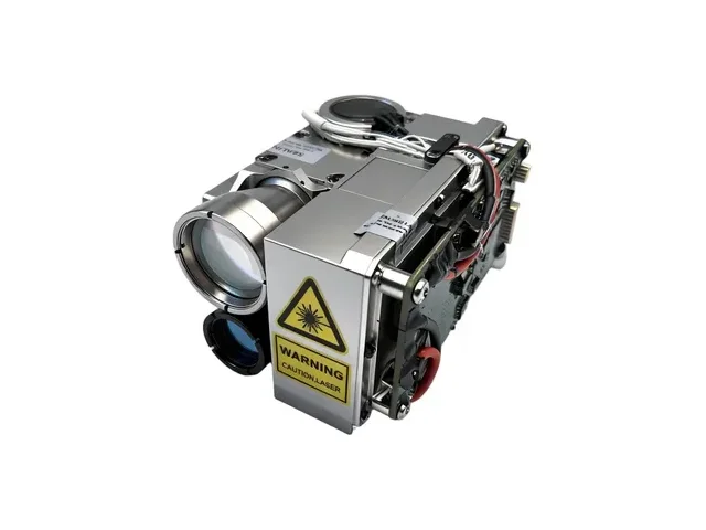 1064nm high energy laser designator with 20Hz coded pulse train