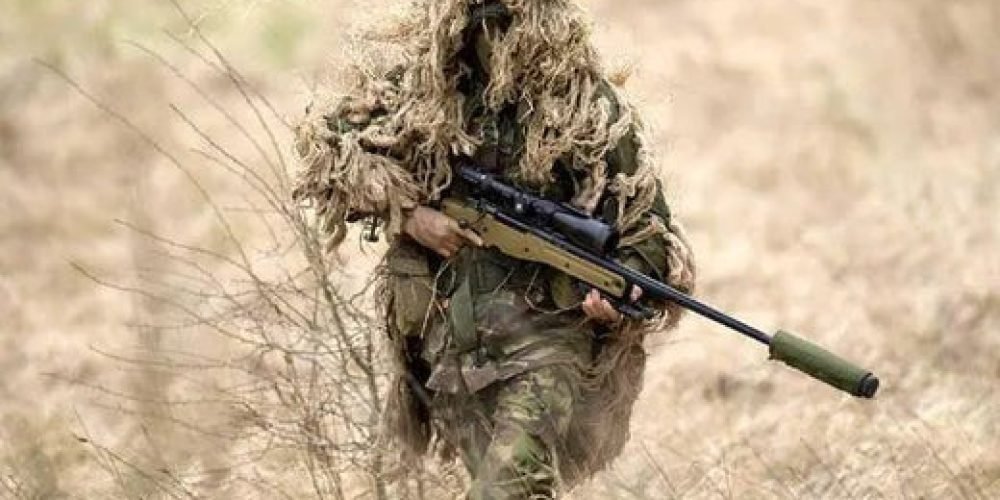 Why do snipers still use optical rangefinders that require tedious calculations even though there are laser rangefinders? Why do snipers still use optical rangefinders that require tedious calculations even though there are laser rangefinders?